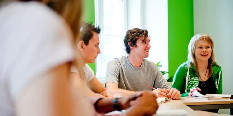 ActiLingua, Vídeň - Dospělí