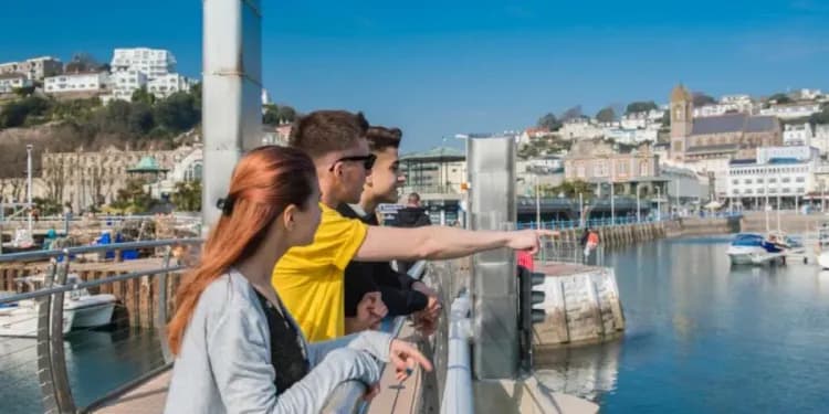 Alpadia / Kaplan, Torquay