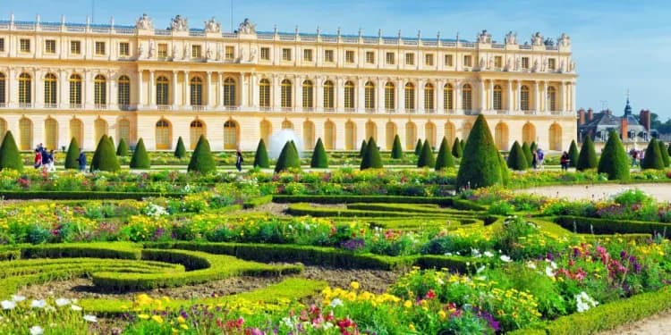 Versailles