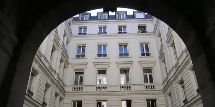 France Langue, Paříž - budova školy