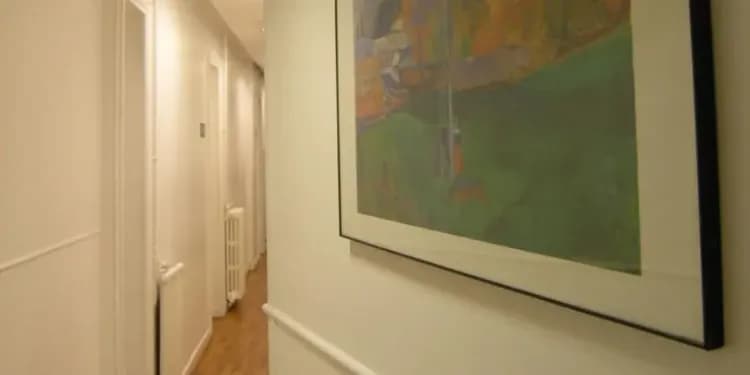 France Langue, Paříž - chodba