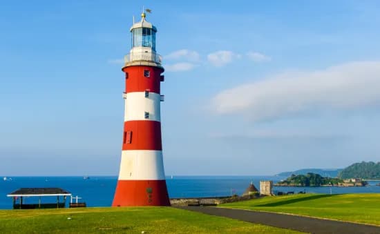 Smeatonova věž na Hoe v Plymouthu, Devon.