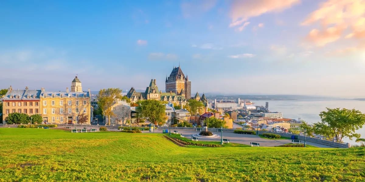 Panoramatický pohled na panorama města Quebec v Kanadě
